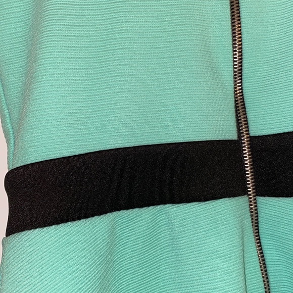 Charlotte Russe blue/green with black accents halter top skater dress. Size S. - Picture 4 of 4